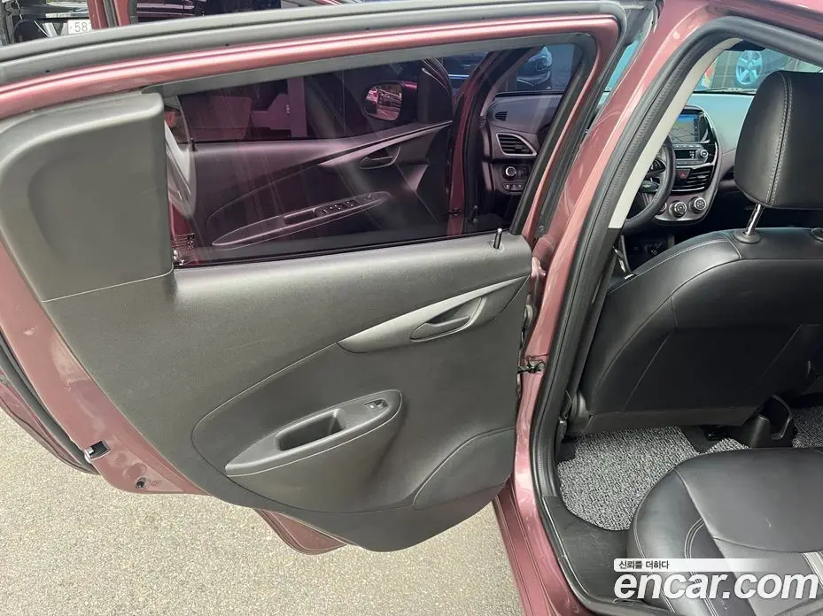 Chevrolet Spark 2019 1.0 автомат (гидро), фото 18