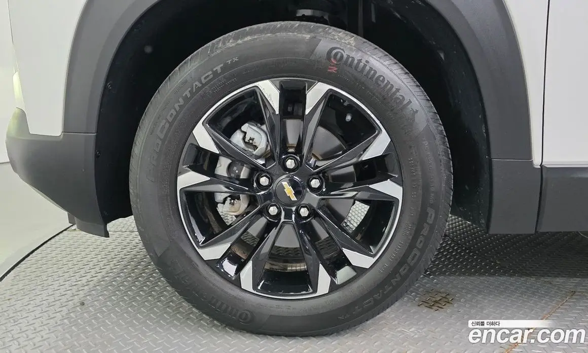 Chevrolet TrailBlazer 2022 1.3 автомат (гидро), фото 5