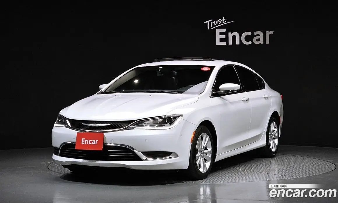 Chrysler 200 2015 2.4 автомат (гидро), фото 1 Chrysler 200 2015 2.4 автомат (гидро), фото 1