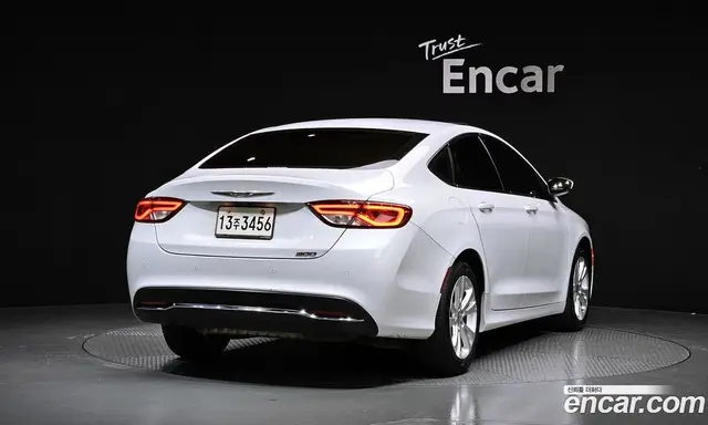 Chrysler 200 2015 2.4 автомат (гидро), миниатюра 2 Chrysler 200 2015 2.4 автомат (гидро), миниатюра 2