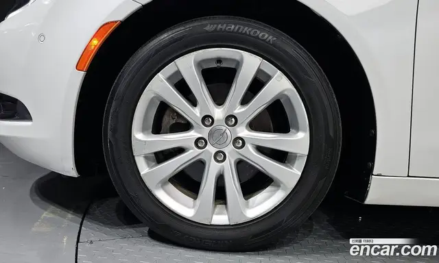 Chrysler 200 2015 2.4 автомат (гидро), миниатюра 5 Chrysler 200 2015 2.4 автомат (гидро), миниатюра 5
