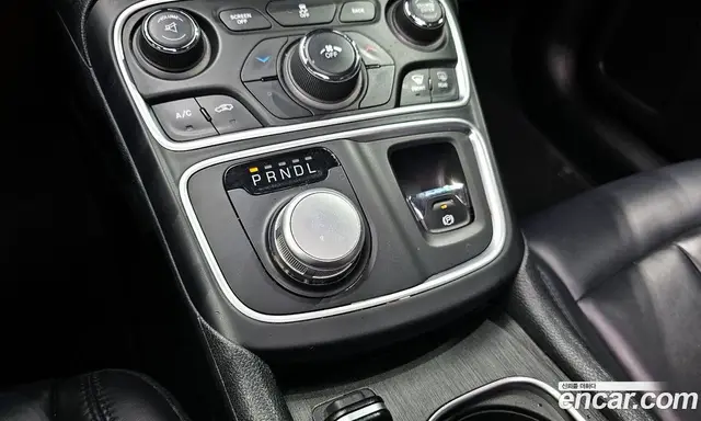 Chrysler 200 2015 2.4 автомат (гидро), миниатюра 9 Chrysler 200 2015 2.4 автомат (гидро), миниатюра 9