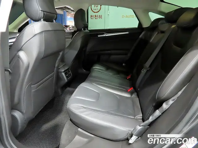 Ford Mondeo 2015 2.0 автомат (гидро), миниатюра 12