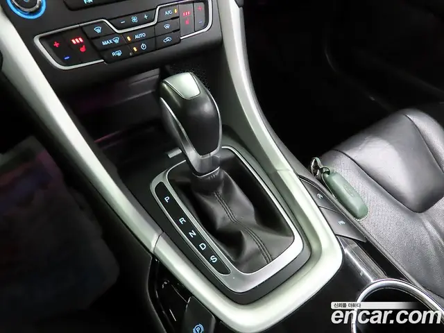 Ford Mondeo 2015 2.0 автомат (гидро), миниатюра 9 Ford Mondeo 2015 2.0 автомат (гидро), миниатюра 9