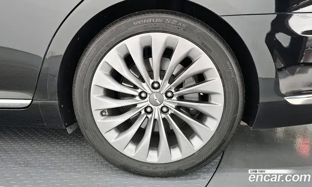Genesis EQ900 2017 3.8 автомат (гидро), миниатюра 5 Genesis EQ900 2017 3.8 автомат (гидро), миниатюра 5