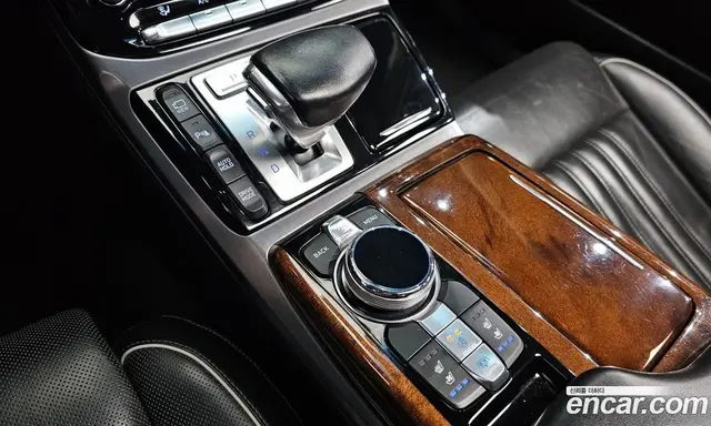 Genesis EQ900 2017 3.8 автомат (гидро), миниатюра 9 Genesis EQ900 2017 3.8 автомат (гидро), миниатюра 9