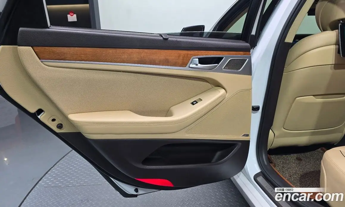 Genesis G80 2019 3.3 автомат (гидро), фото 14