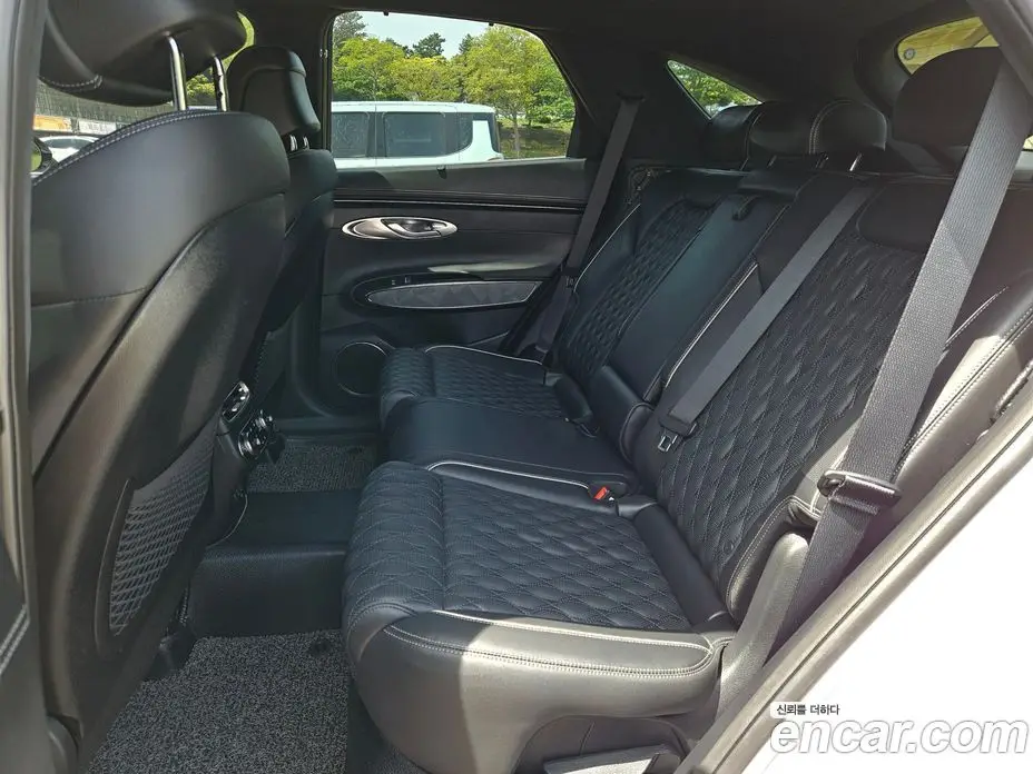 Genesis GV70 2021 2.5 автомат (гидро), фото 11