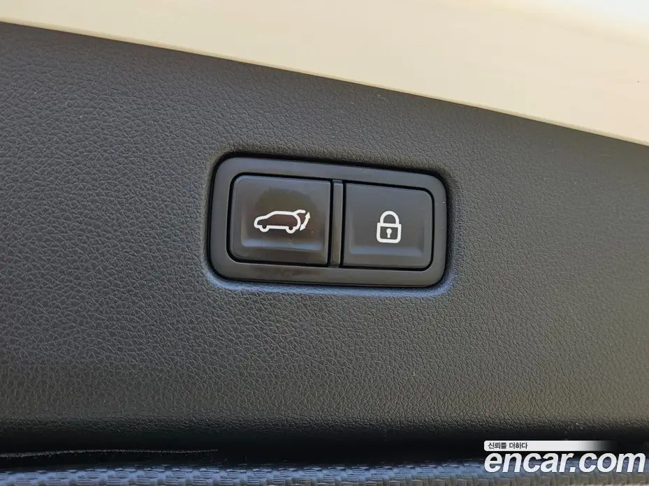Genesis GV70 2021 2.5 автомат (гидро), фото 19