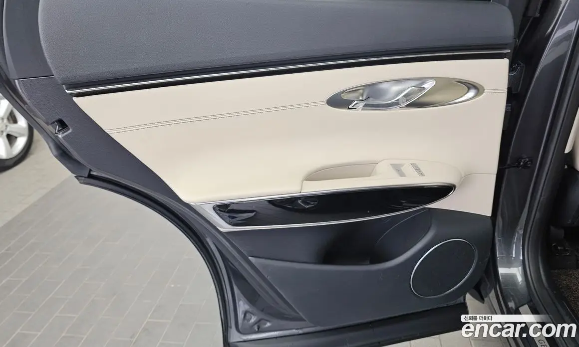 Genesis GV70 2021 2.2 автомат (гидро), фото 15