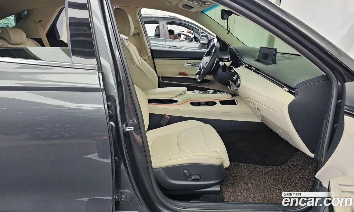 Genesis GV70 2021 2.2 автомат (гидро), фото 17
