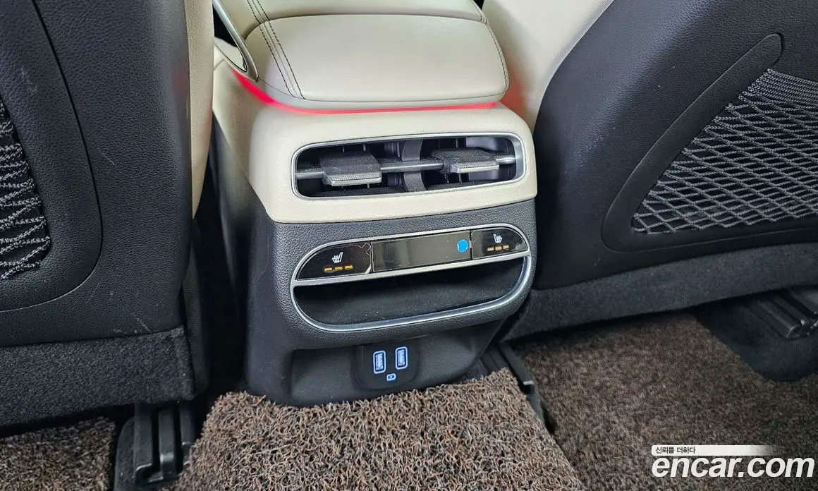 Genesis GV70 2021 2.2 автомат (гидро), фото 24