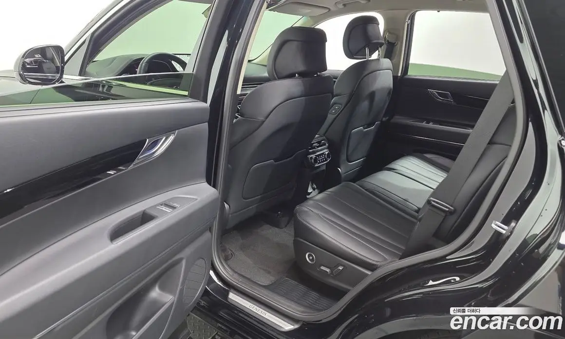 Genesis GV80 2021 2.5 автомат (гидро), фото 18 Genesis GV80 2021 2.5 автомат (гидро), фото 18