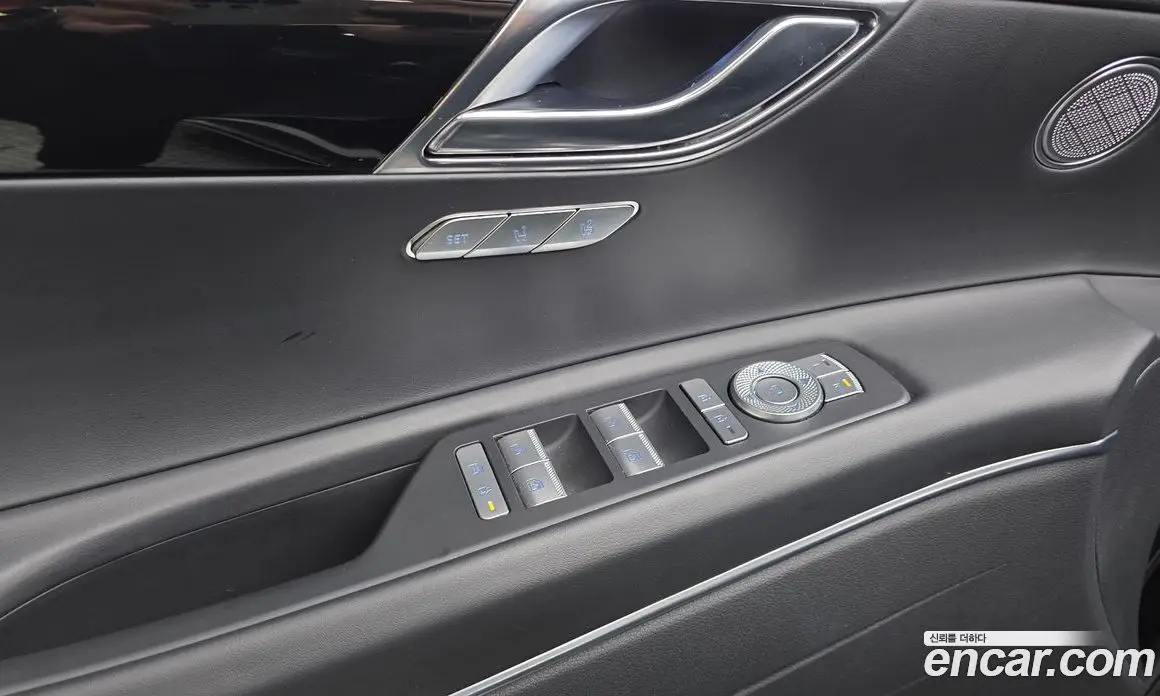 Genesis GV80 2021 2.5 автомат (гидро), фото 28 Genesis GV80 2021 2.5 автомат (гидро), фото 28