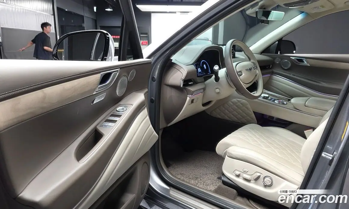 Genesis GV80 2023 2.5 автомат (гидро), фото 13 Genesis GV80 2023 2.5 автомат (гидро), фото 13