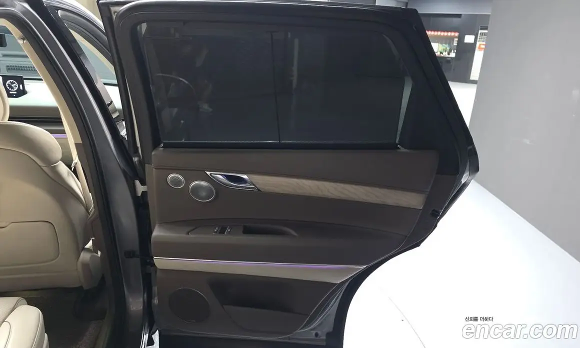 Genesis GV80 2023 2.5 автомат (гидро), фото 15 Genesis GV80 2023 2.5 автомат (гидро), фото 15