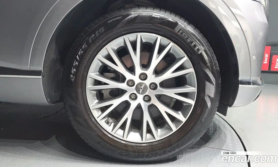Genesis GV80 2023 2.5 автомат (гидро), фото 5 Genesis GV80 2023 2.5 автомат (гидро), фото 5
