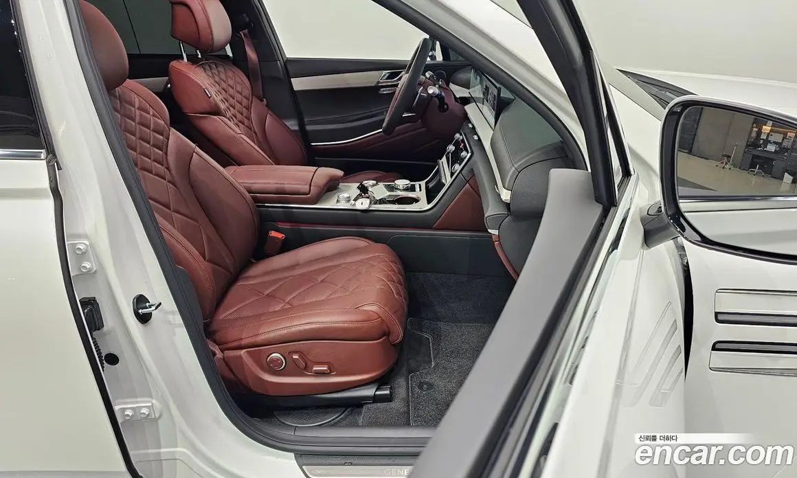 Genesis GV80 2024 2.5 автомат (гидро), фото 13