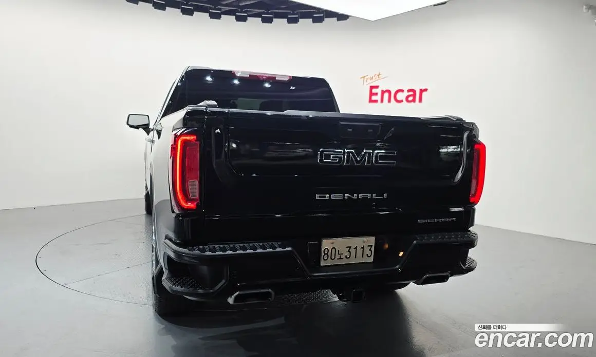 GMC Sierra 2023 6.2 автомат (гидро), фото 4
