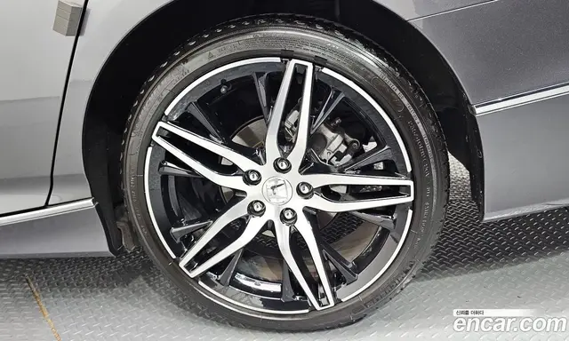 Honda Accord 2021 2.0 автомат (гидро), миниатюра 7