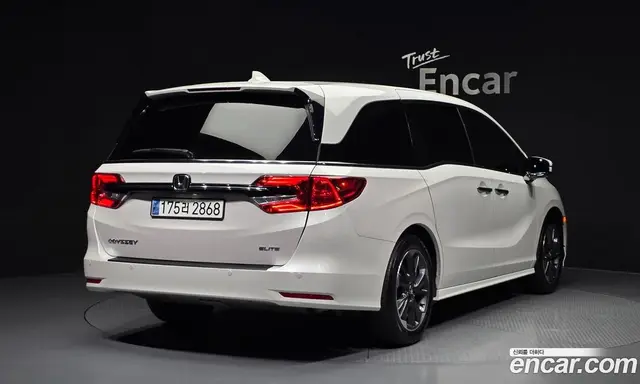Honda Odyssey 2023 3.5 автомат (гидро), миниатюра 2