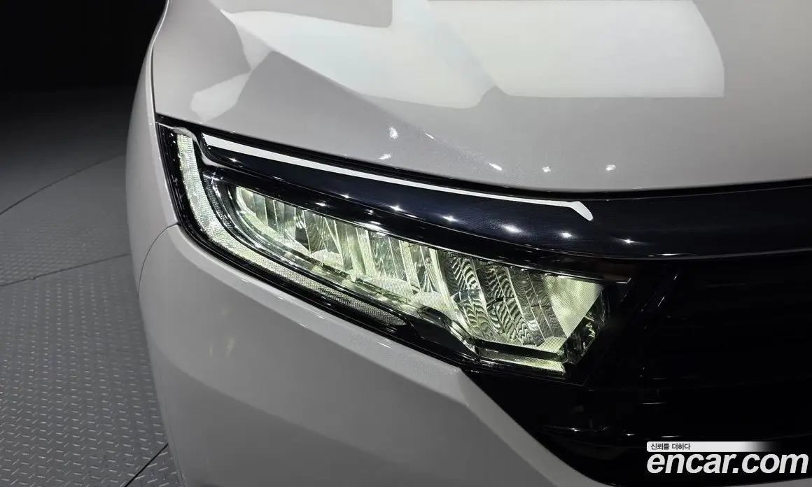 Honda Odyssey 2023 3.5 автомат (гидро), фото 8
