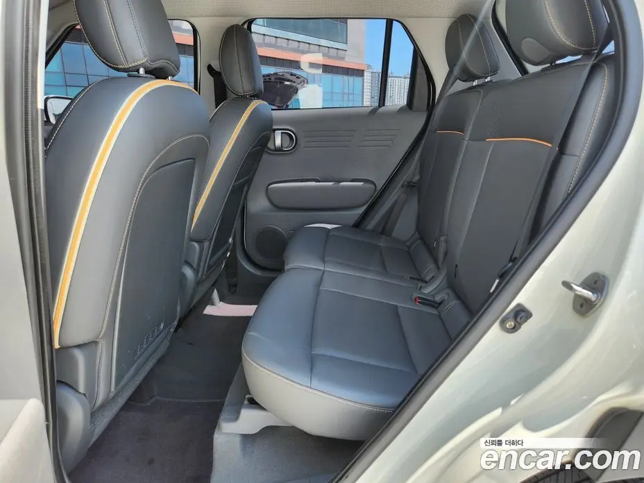Hyundai Casper 2022 1.0 автомат (гидро), фото 13