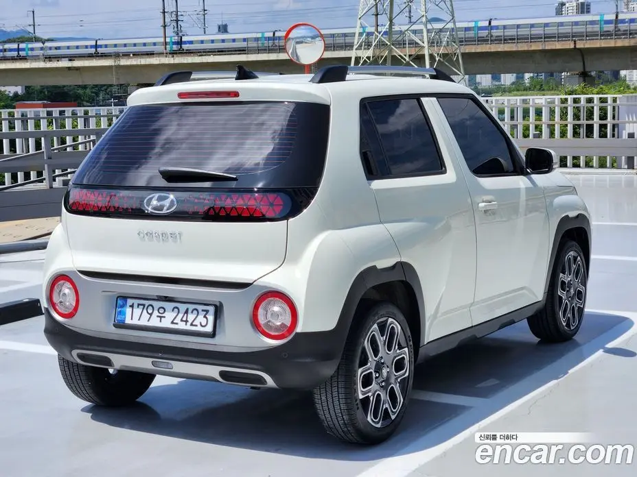 Hyundai Casper 2022 1.0 автомат (гидро), фото 4