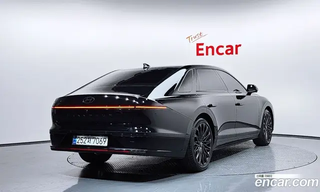 Hyundai Grandeur 2024 2.5 автомат (гидро), миниатюра 2