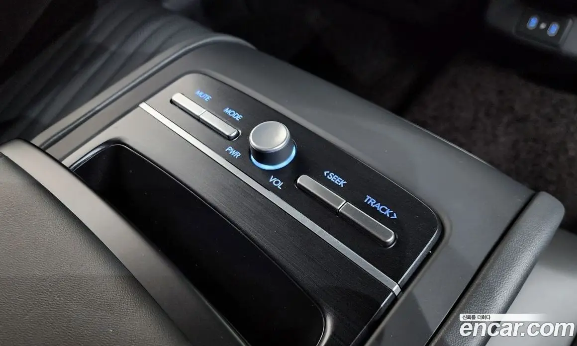 Hyundai Grandeur 2024 2.5 автомат (гидро), фото 33