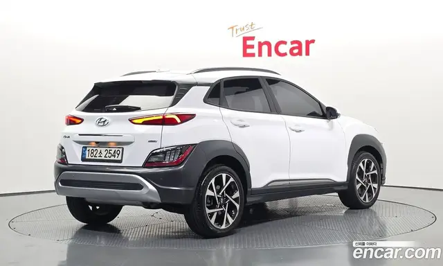Hyundai Kona 2022 2.0 автомат (гидро), миниатюра 2