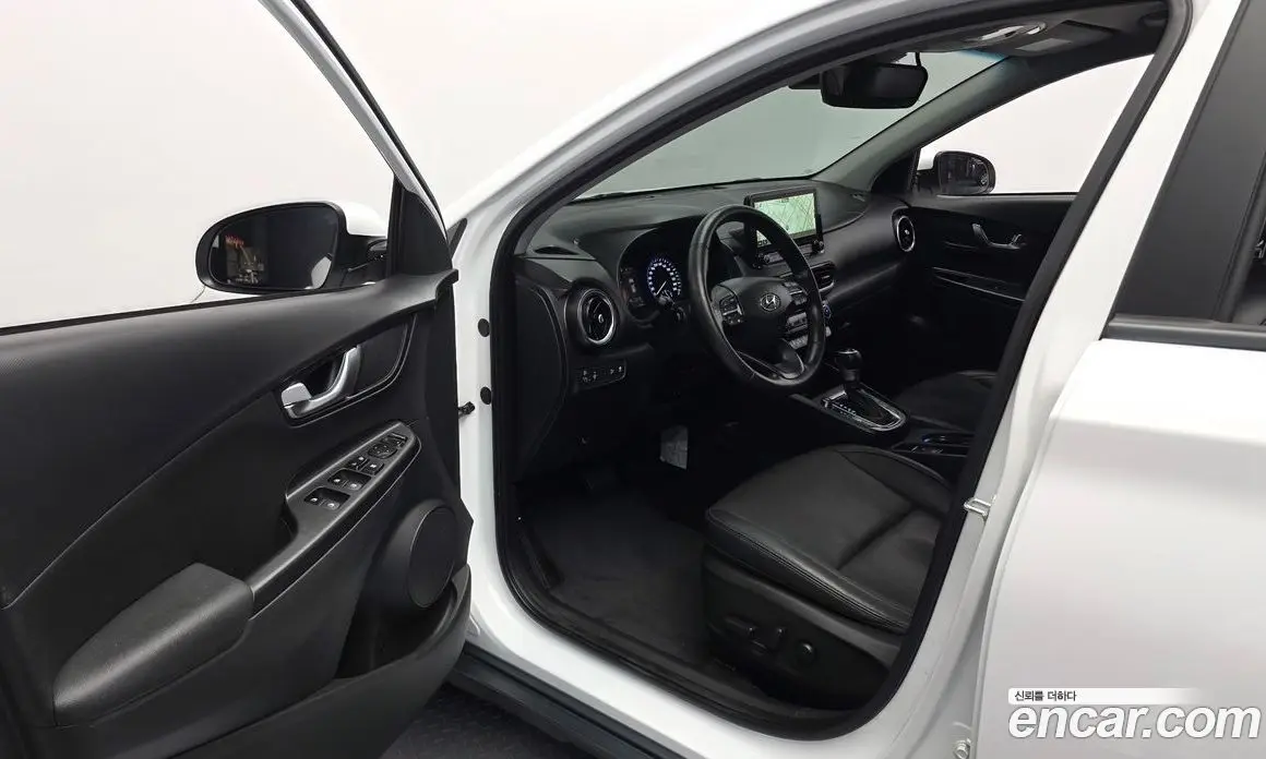 Hyundai Kona 2022 2.0 автомат (гидро), фото 13