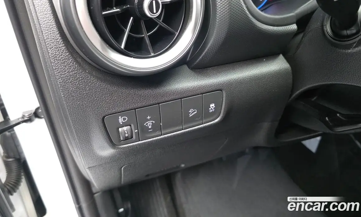 Hyundai Kona 2022 2.0 автомат (гидро), фото 23