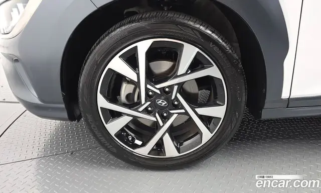 Hyundai Kona 2022 2.0 автомат (гидро), миниатюра 5