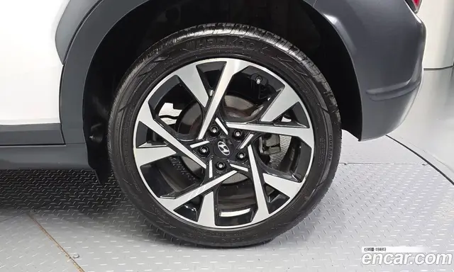 Hyundai Kona 2022 2.0 автомат (гидро), миниатюра 7