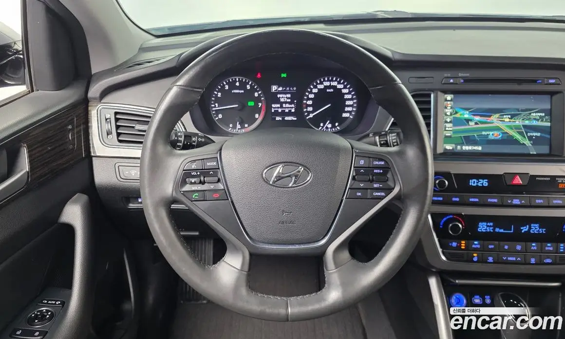Hyundai Sonata 2016 2.0 автомат (гидро), фото 18