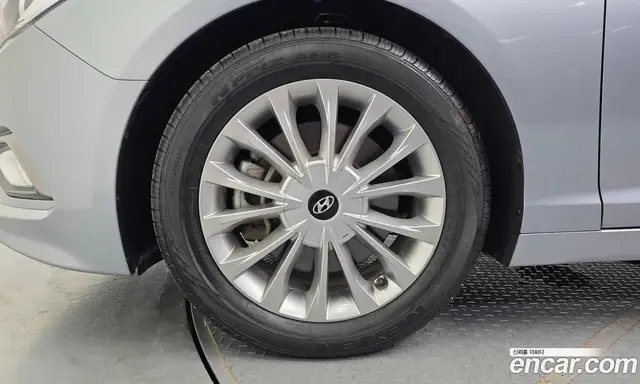 Hyundai Sonata 2016 2.0 автомат (гидро), миниатюра 4