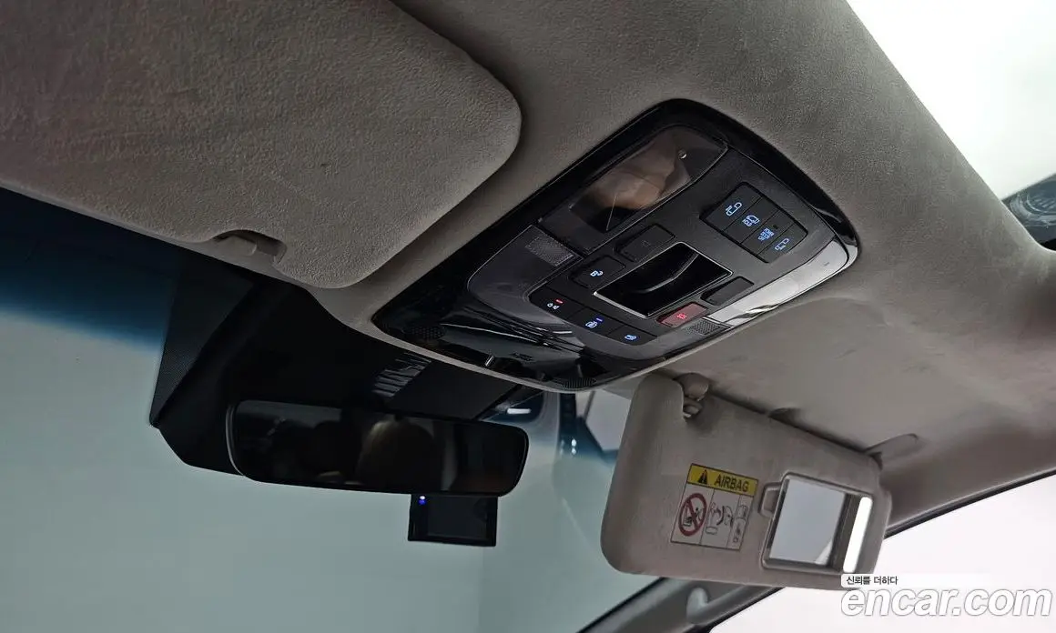 Hyundai Staria 2024 1.6 автомат (гидро), фото 22