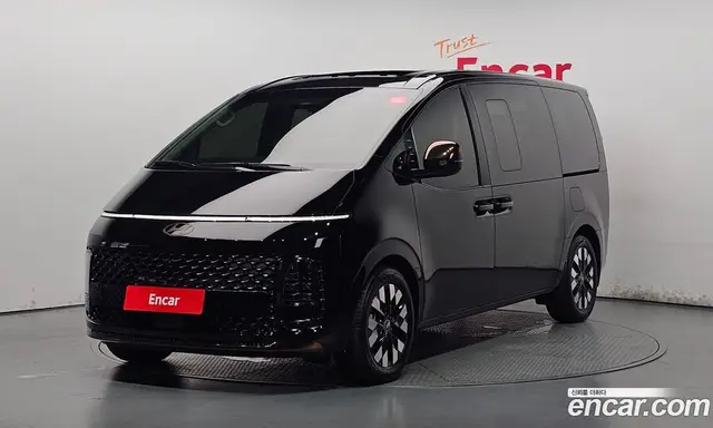 Hyundai Staria, 2025, 10 345 км