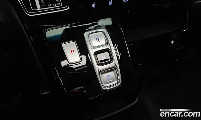 Hyundai Staria 2025 3.5 автомат (гидро), миниатюра 12
