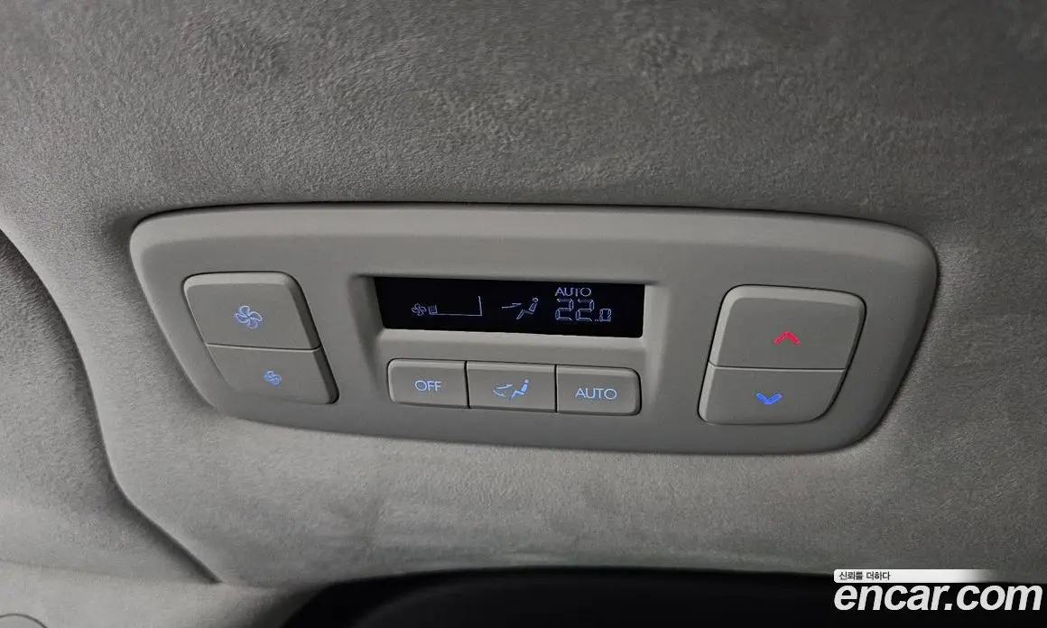 Hyundai Staria 2025 3.5 автомат (гидро), фото 30