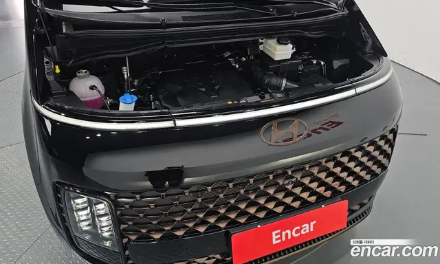 Hyundai Staria 2025 3.5 автомат (гидро), миниатюра 6