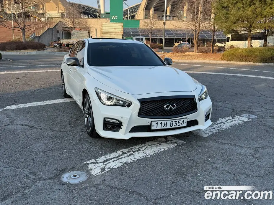 Infiniti Q50 2015 3.5 автомат (гидро), фото 2 Infiniti Q50 2015 3.5 автомат (гидро), фото 2