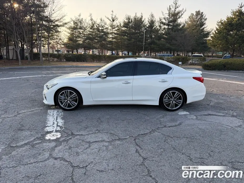 Infiniti Q50 2015 3.5 автомат (гидро), фото 5 Infiniti Q50 2015 3.5 автомат (гидро), фото 5