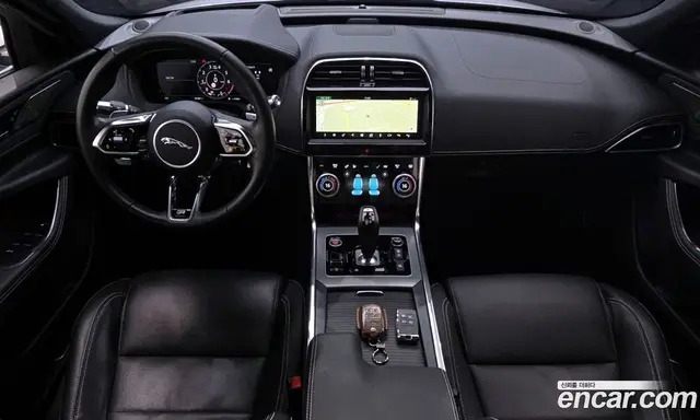 Jaguar XE 2020 2.0 автомат (гидро), миниатюра 7 Jaguar XE 2020 2.0 автомат (гидро), миниатюра 7