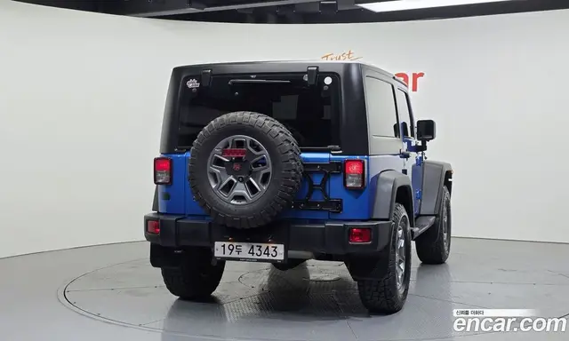 Jeep Wrangler 2016 3.6 автомат (гидро), миниатюра 4 Jeep Wrangler 2016 3.6 автомат (гидро), миниатюра 4