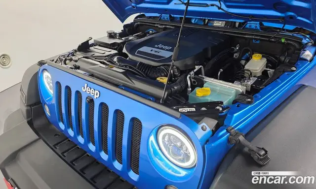 Jeep Wrangler 2016 3.6 автомат (гидро), миниатюра 6 Jeep Wrangler 2016 3.6 автомат (гидро), миниатюра 6