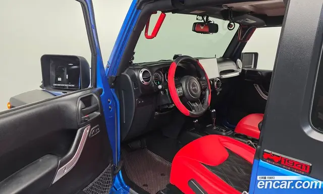Jeep Wrangler 2016 3.6 автомат (гидро), миниатюра 10 Jeep Wrangler 2016 3.6 автомат (гидро), миниатюра 10