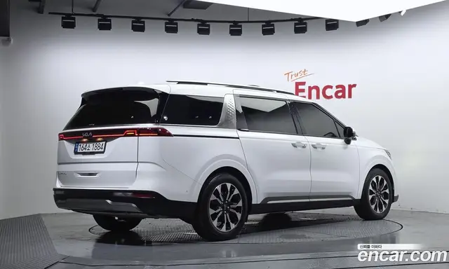Kia Carnival 2021 3.5 автомат (гидро), миниатюра 2