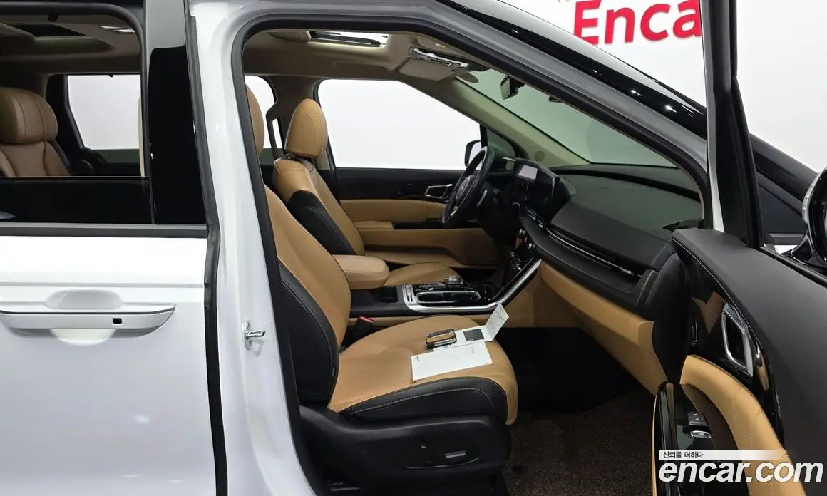 Kia Carnival 2021 3.5 автомат (гидро), фото 16